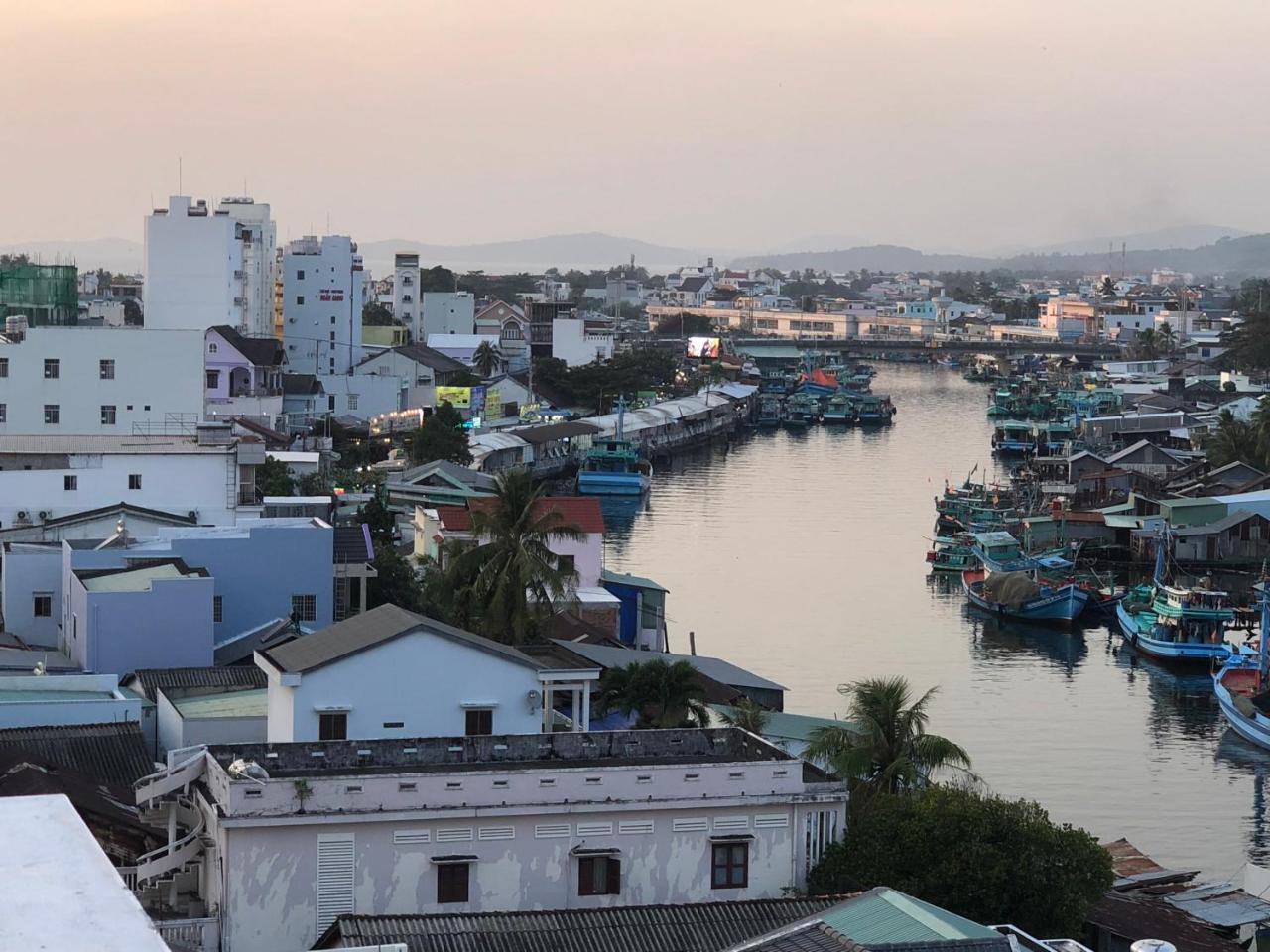 Khach San Tuyet Hien Otel Phu Quoc Dış mekan fotoğraf